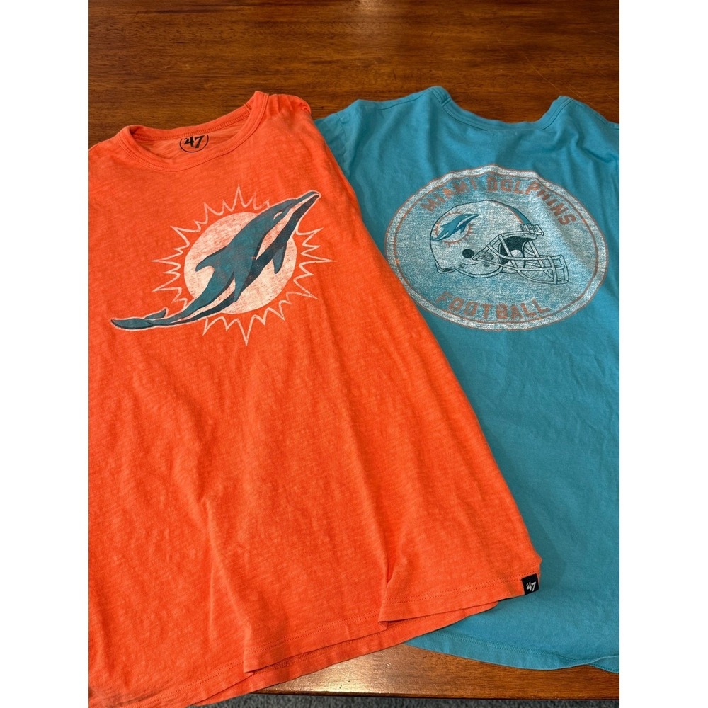 LOT Miami Dolphins 47 Brand T-Shirt Women Medium Orange Teal NFL Graphic M NFL